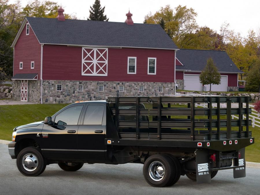  Dodge Ram 3500 Chassis Quad Cab 2006 года  (фото 4 из 4)